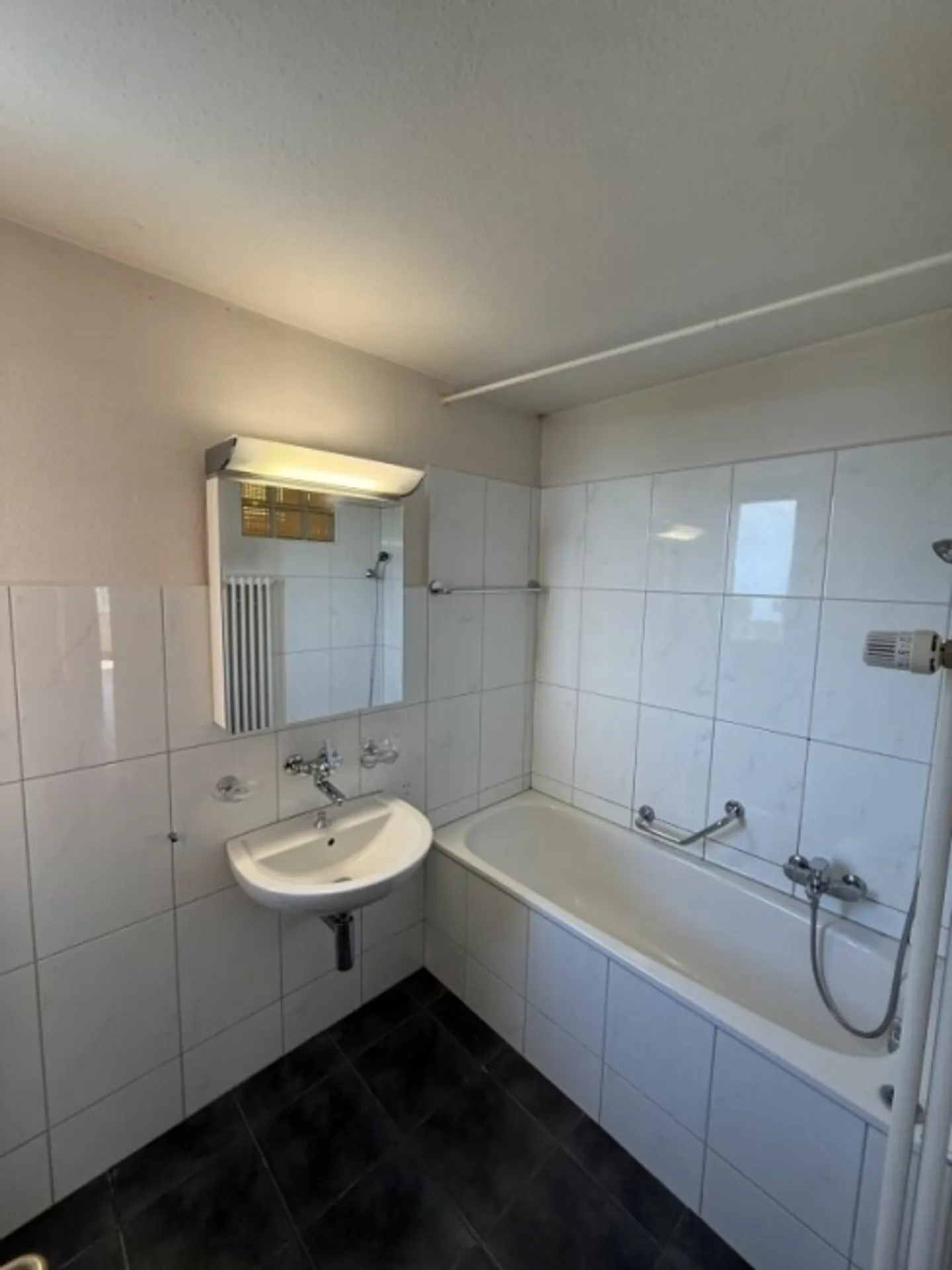 Apartment for rent - Photo 6 of 10