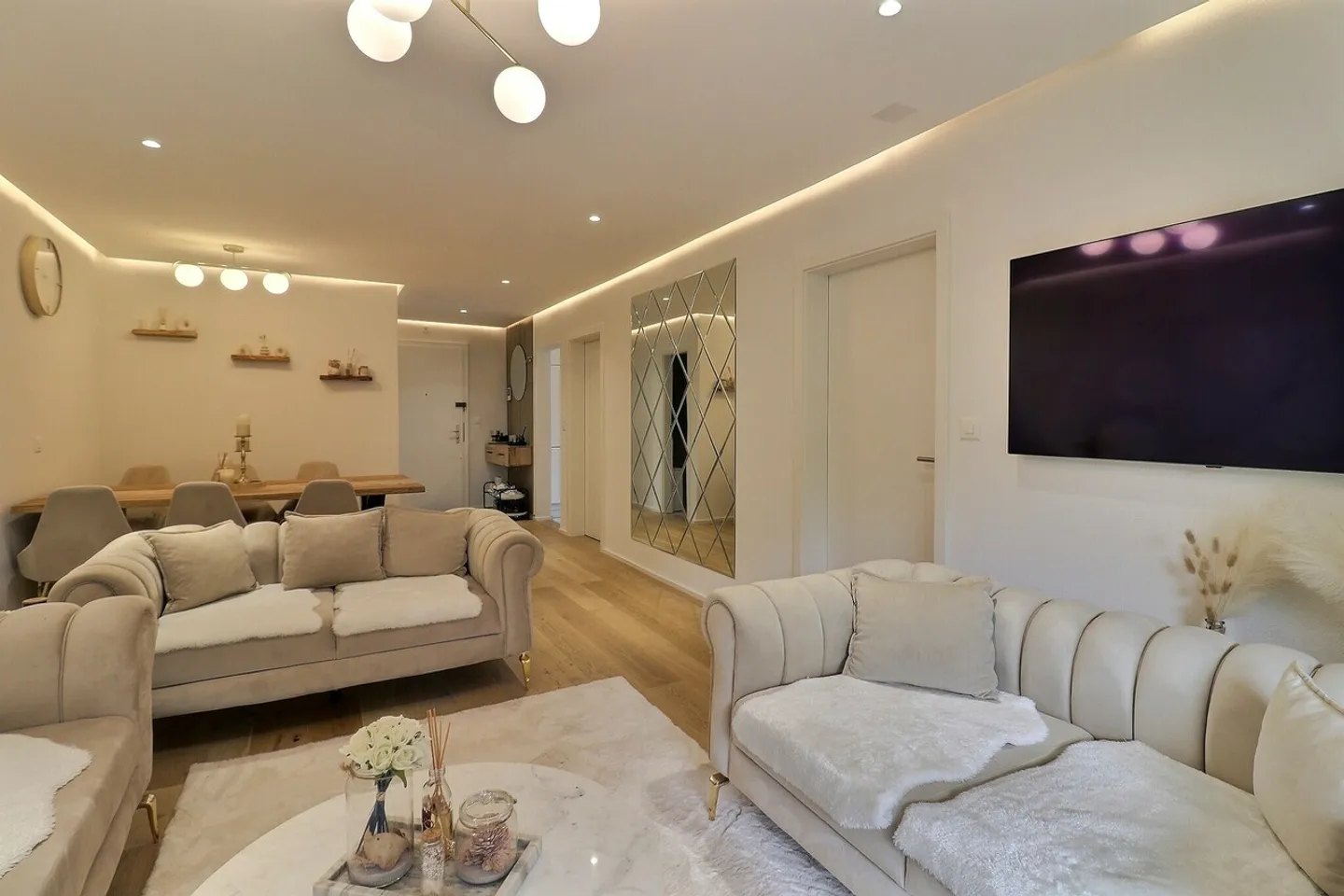 Furnished 3.5 Room Apartment by the Lake Available for 3 Months - Photo 5 of 7