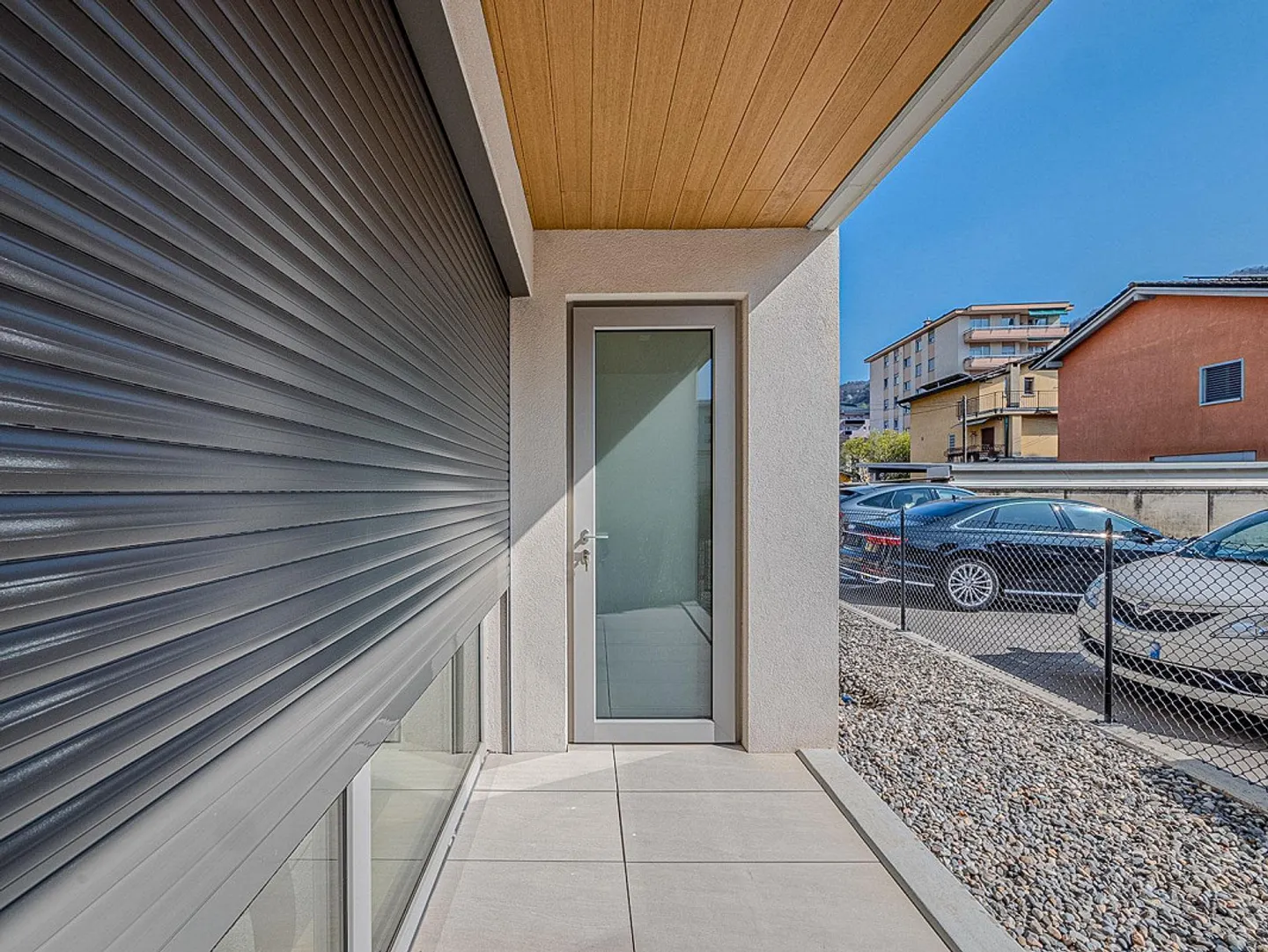 Moderno appartamento di 2,5 locali a Chiasso - Foto 7 von 11