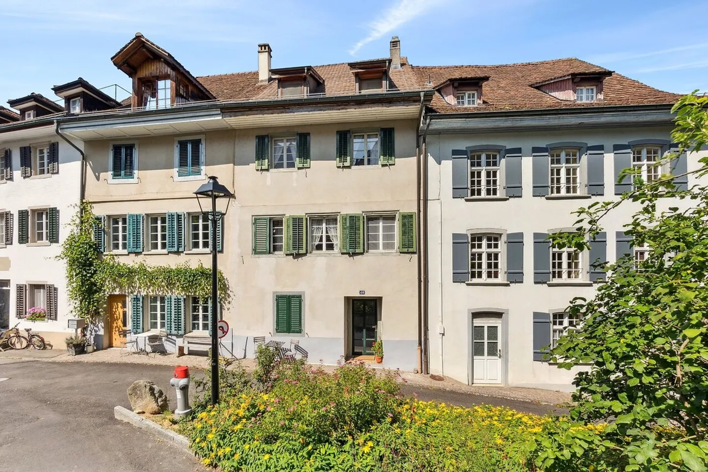 Zweifamilienaltstadthaus für Investoren oder Grossfamilien - Foto 1 von 6