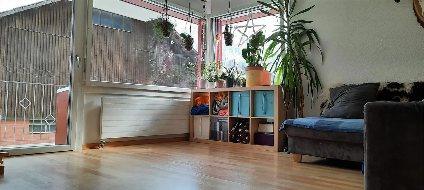 Charmante 4.5 Zimmer-Wohnung - Foto 2 von 6