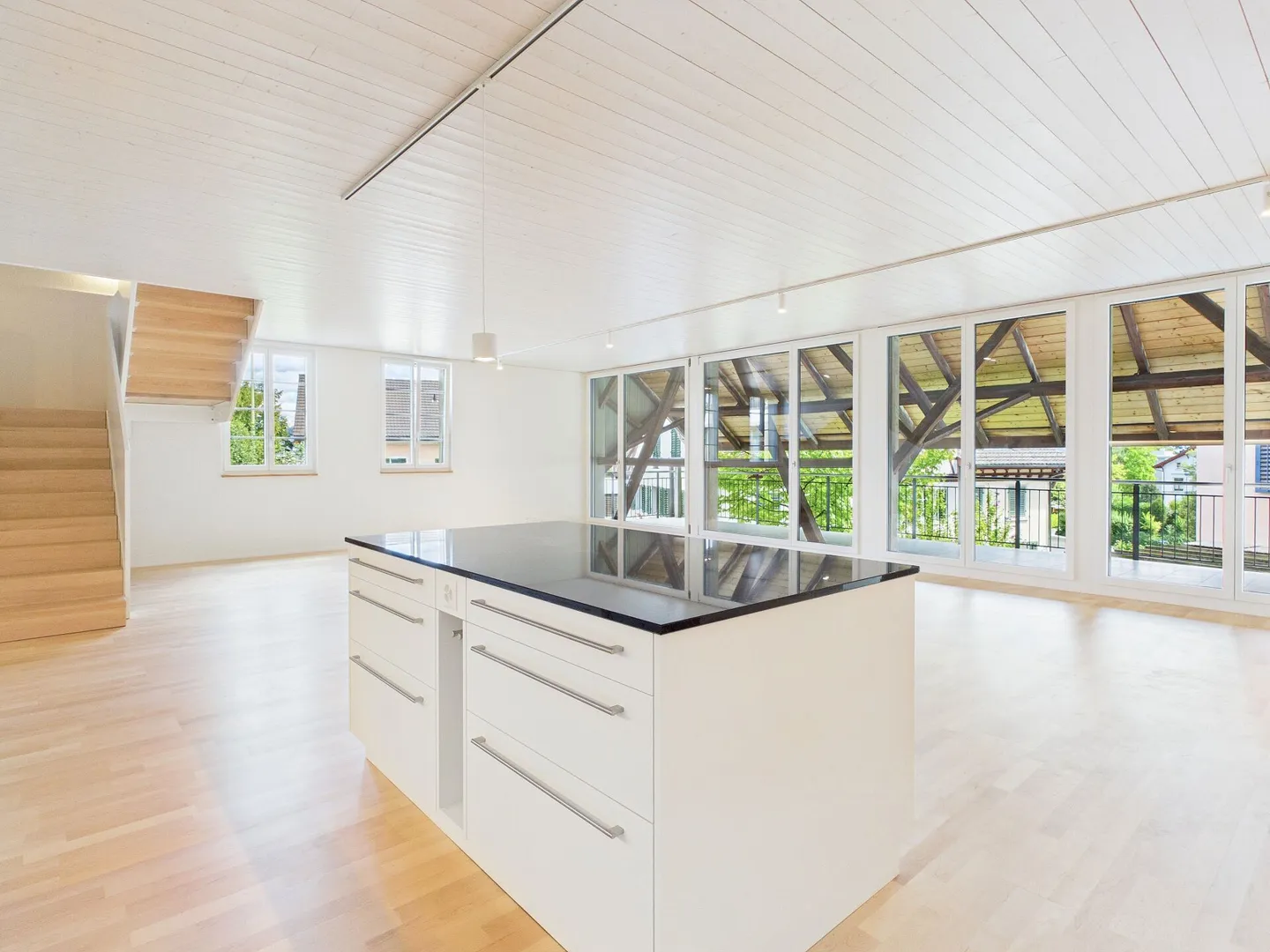 Stylish Maisonette Apartment in Thalwil - 165 m² Living Experience with Historical Charm & Modern Comfort - Photo 3 of 17
