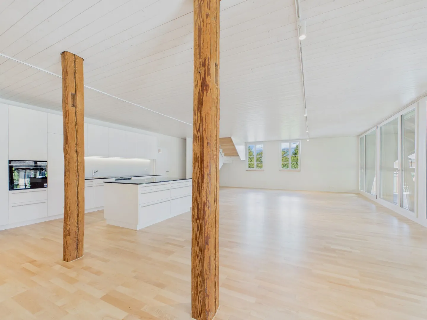 Stylish Maisonette Apartment in Thalwil - 165 m² Living Experience with Historical Charm & Modern Comfort - Photo 13 of 17