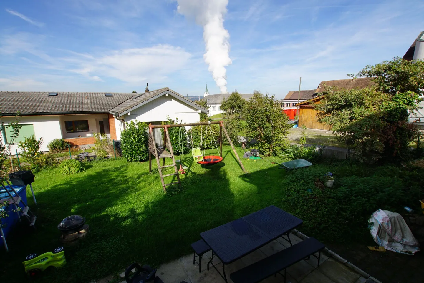 Family Paradise with Great Potential! - Photo 5 of 23