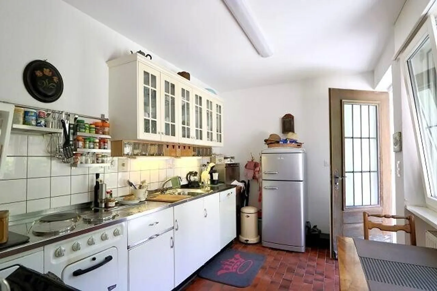 Casa ticinese di 3 1/2 locali in una posizione molto tranquilla e soleggiata con una bella vista - Foto 8 di 13