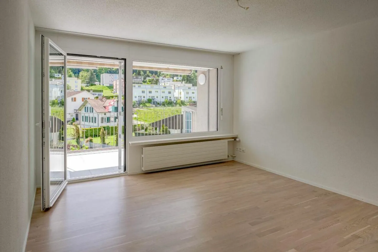 APPARTAMENTO MODERNO 3.5 STANZE - Foto 7 di 10