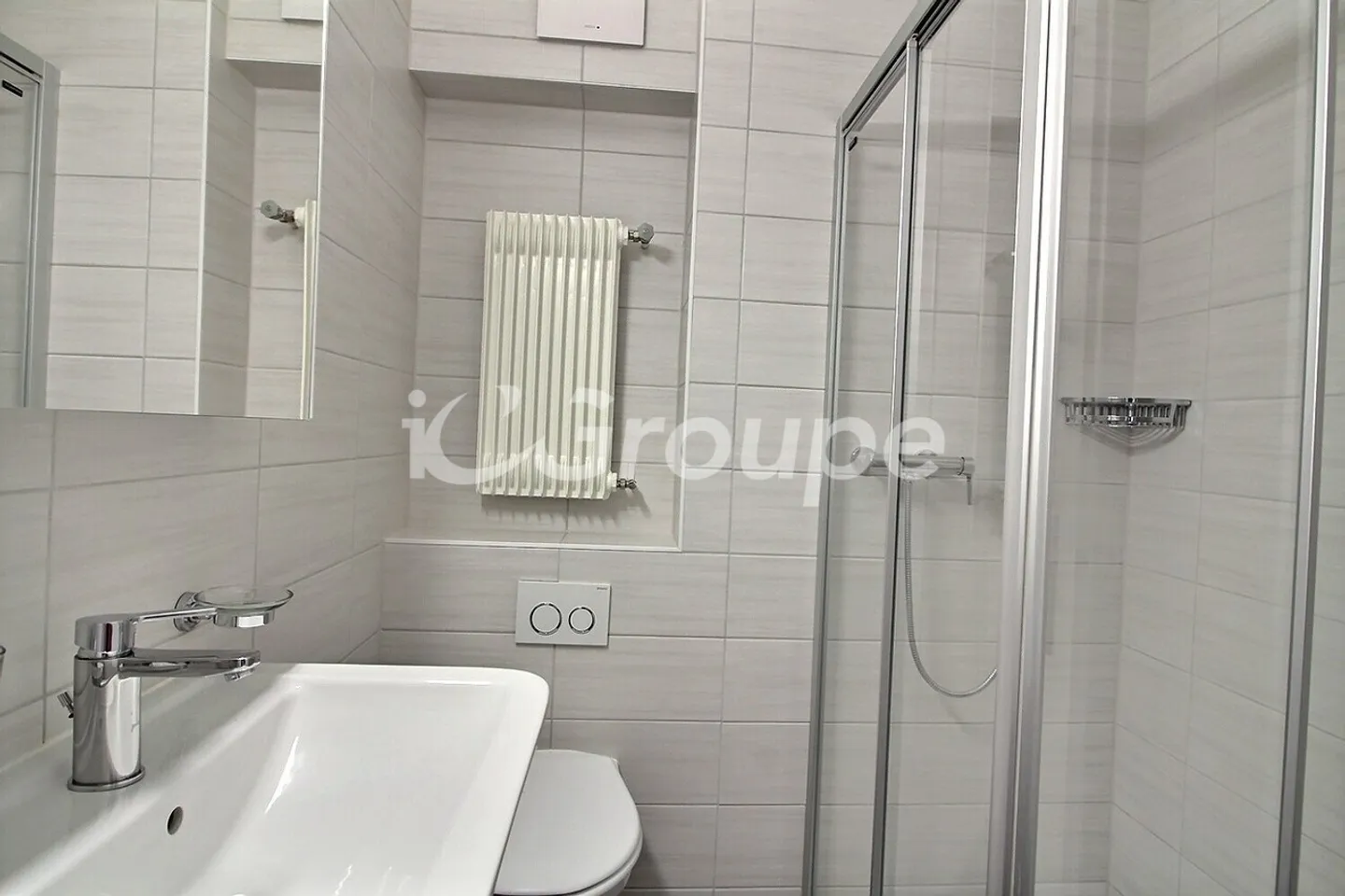 Magnifico appartamento di 2.5 locali ristrutturato in affitto a Sion. - Foto 8 di 8