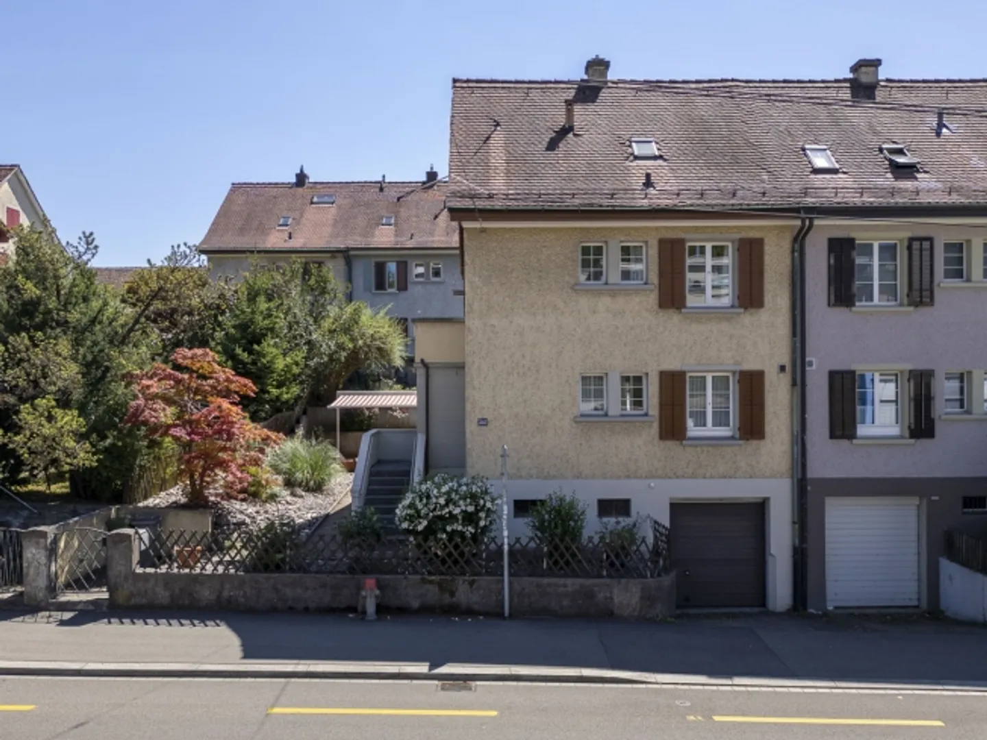 Single house for sale - Photo 1 of 1