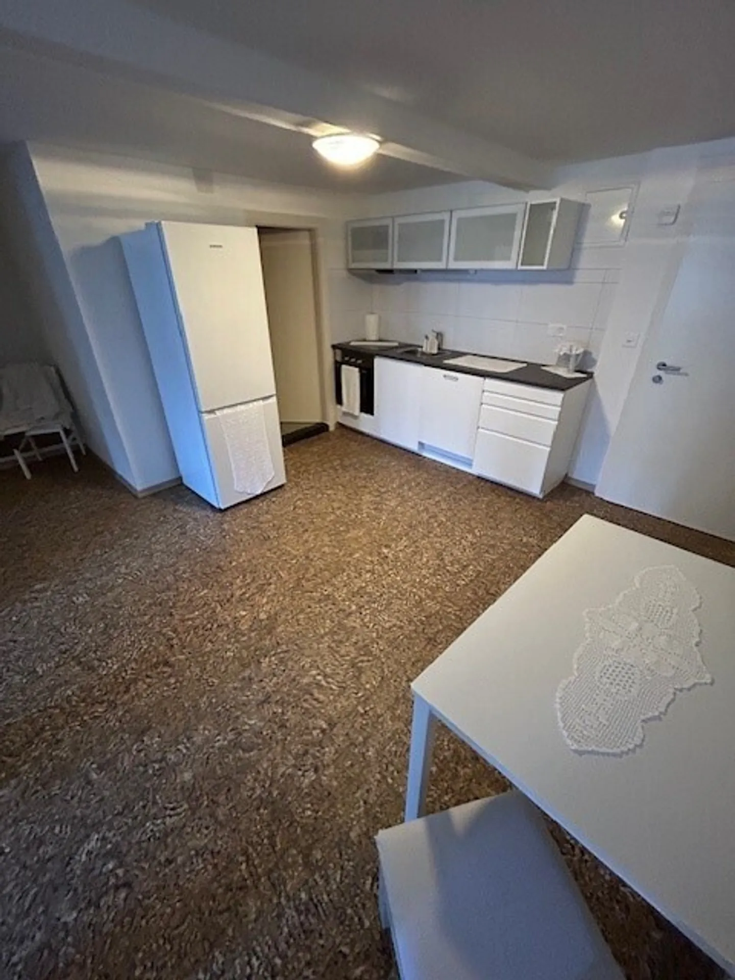 Beautiful investment property in the center of Avenches - Photo 11 of 12