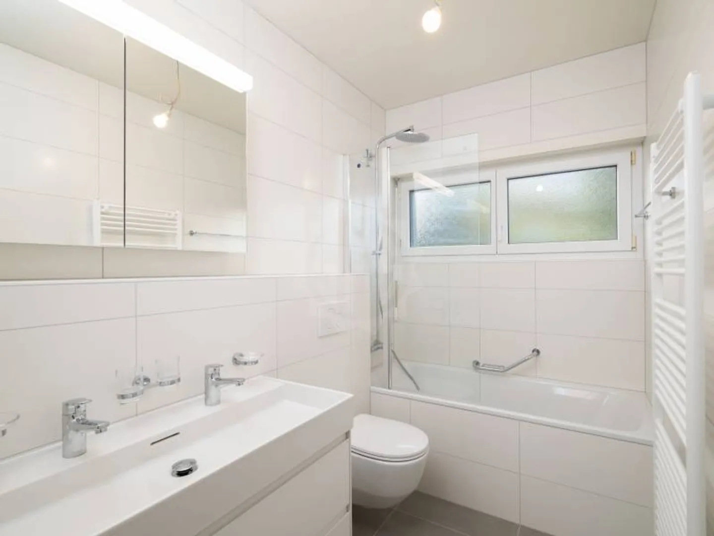 Charming villa - Prangins - Photo 8 of 12