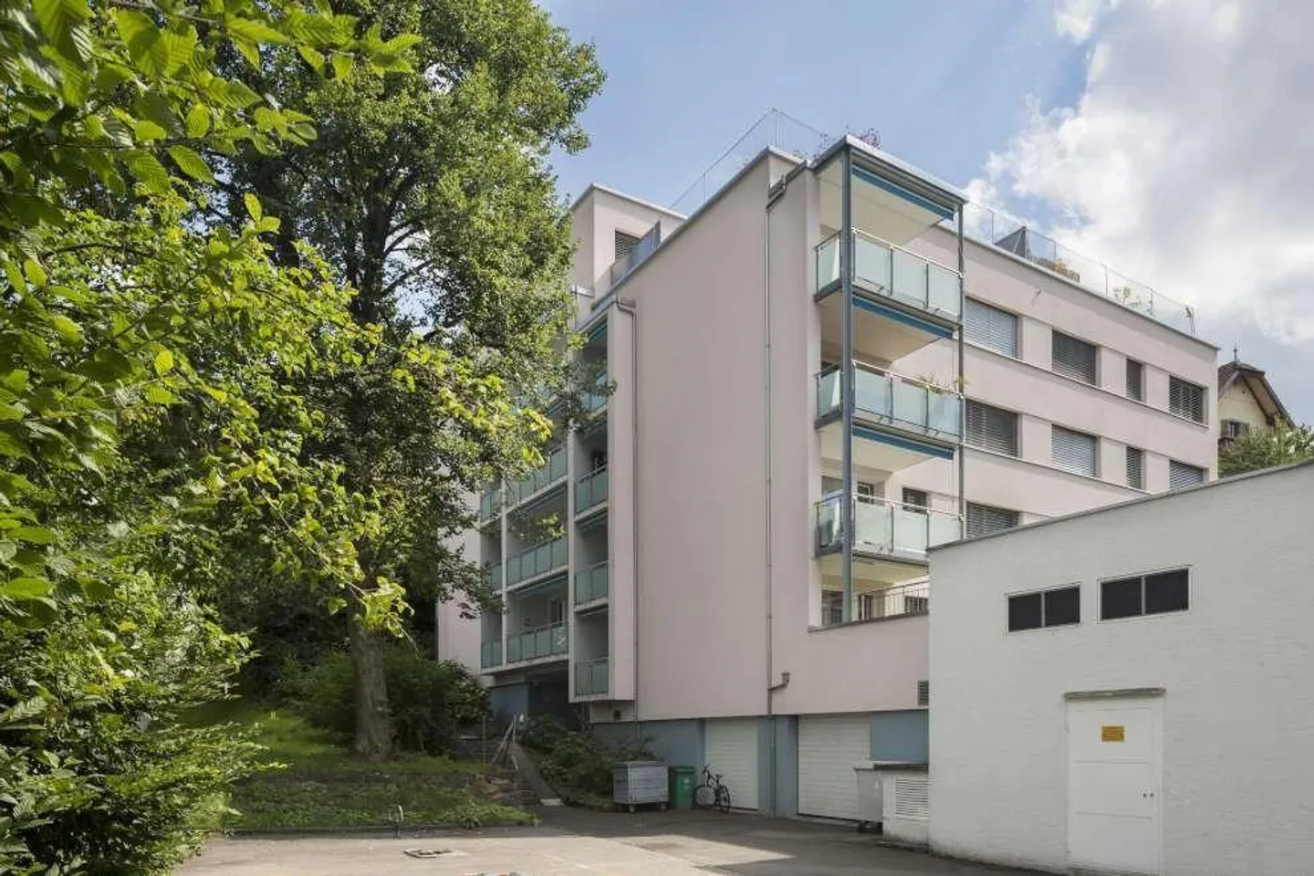 Appartement lumineux et calme au 3ème étage près du Rotsee - Photo 1 sur 7