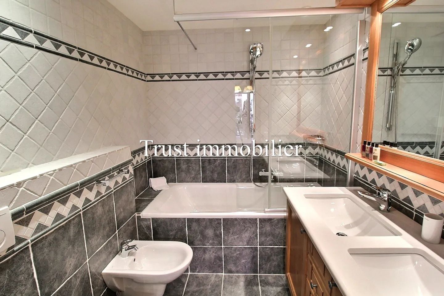 Charmantes Appartement in Crans - Foto 5 von 10