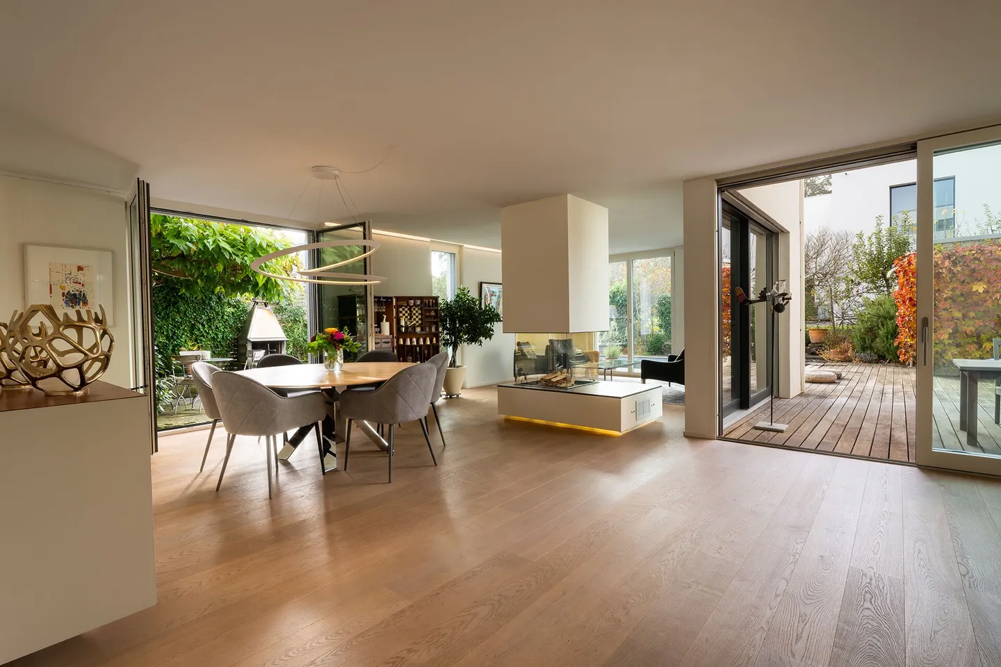 Esperienza abitativa lussuosa di 8,5 stanze con vista lago a Bottighofen TG - Foto 14 di 26