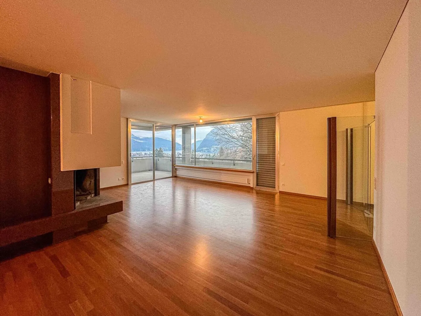 Villa kaufen - Foto 1 von 9