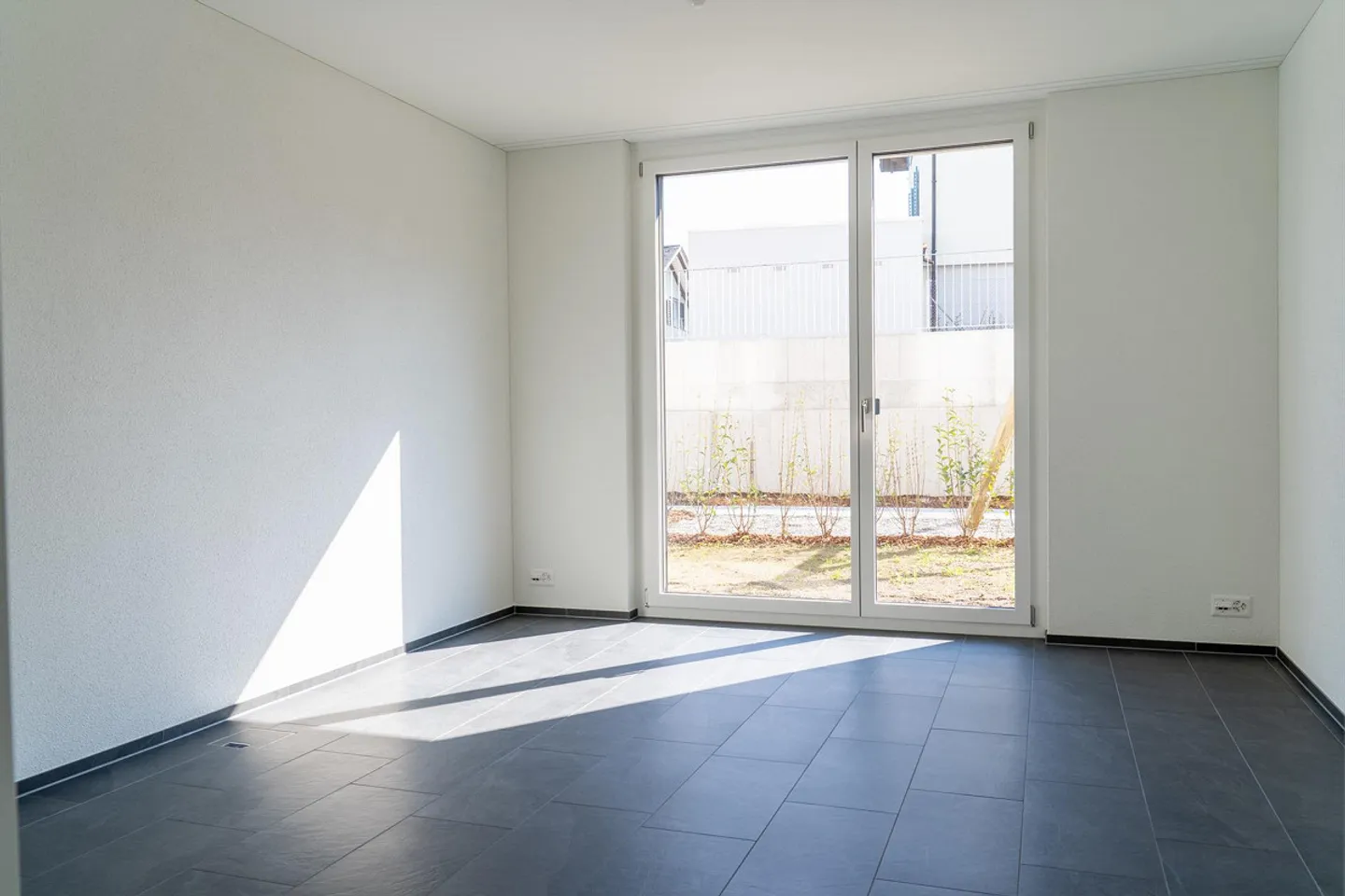 Moderne Gartenwohnung in Schübelbach - Foto 4 von 18