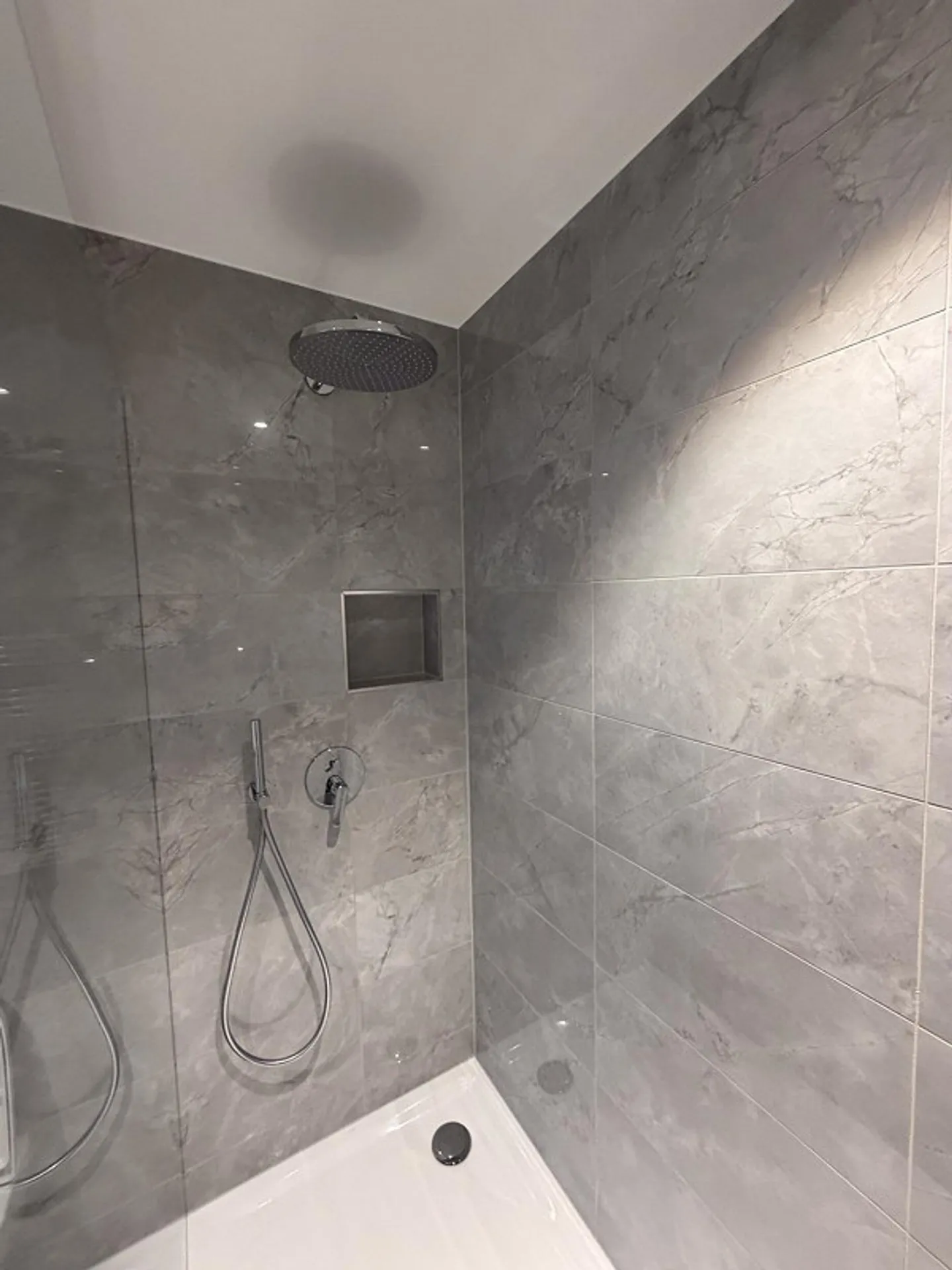 Moderne Gartenwohnung in Schübelbach - Foto 7 von 18