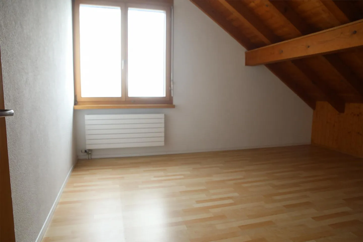 UN ESTATE DIRETTAMENTE AL LAGO - TEMPORANEA - Appartamento 4,5 stanze - Foto 6 di 15