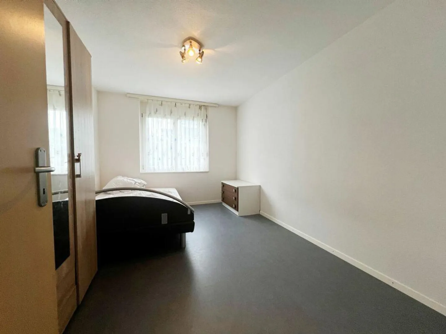 Condominio di 4,5 stanze al piano terra nord - Foto 6 di 19