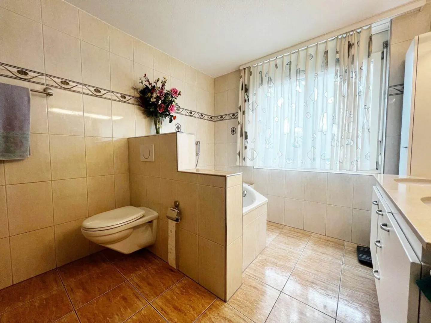 Condominio di 4,5 stanze al piano terra nord - Foto 14 di 19