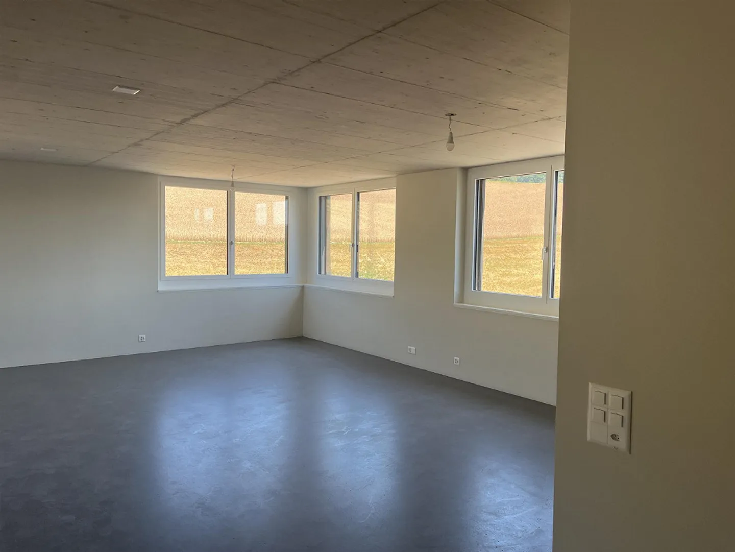 Funktionaler Büro Attika - Foto 6 von 8