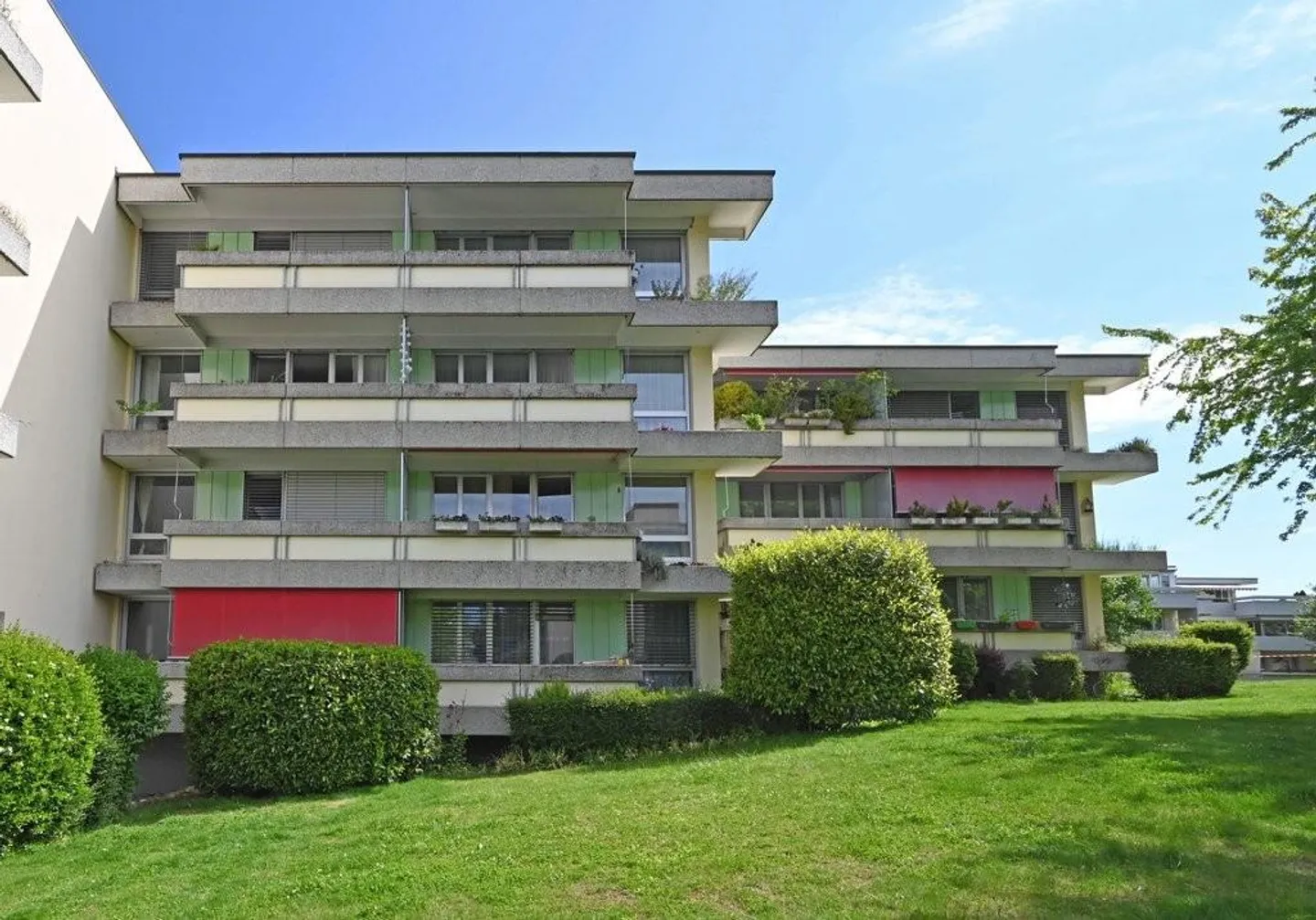 MODERNE 3.5-ZW IN GÜMLIGEN - Foto 1 von 11