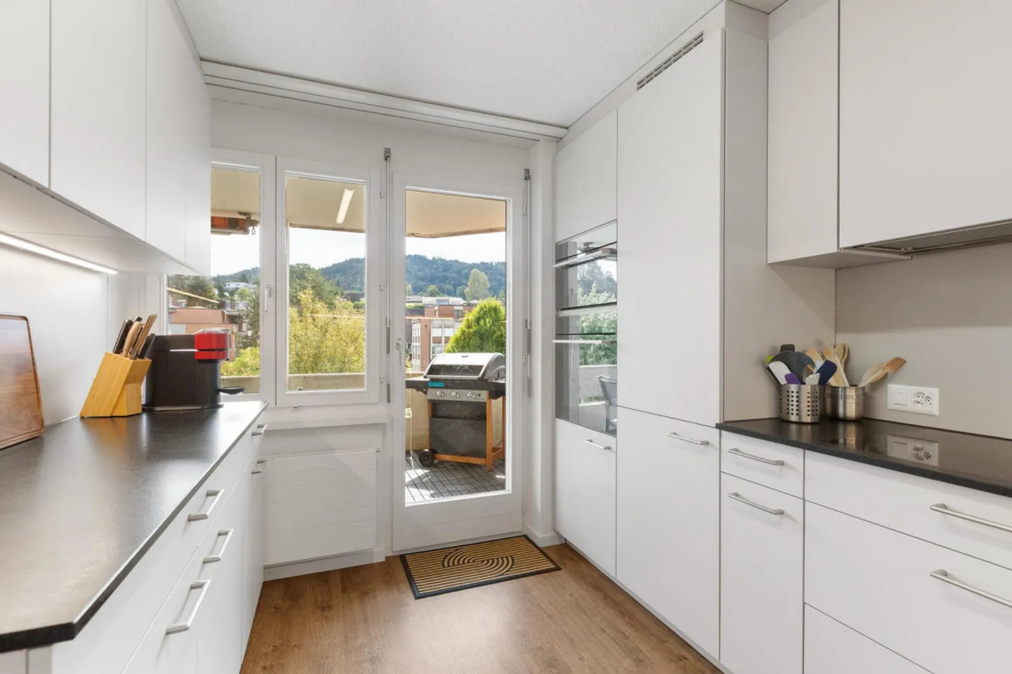 Geräumige 4.5-Zimmer-Wohnung - Foto 2 von 11