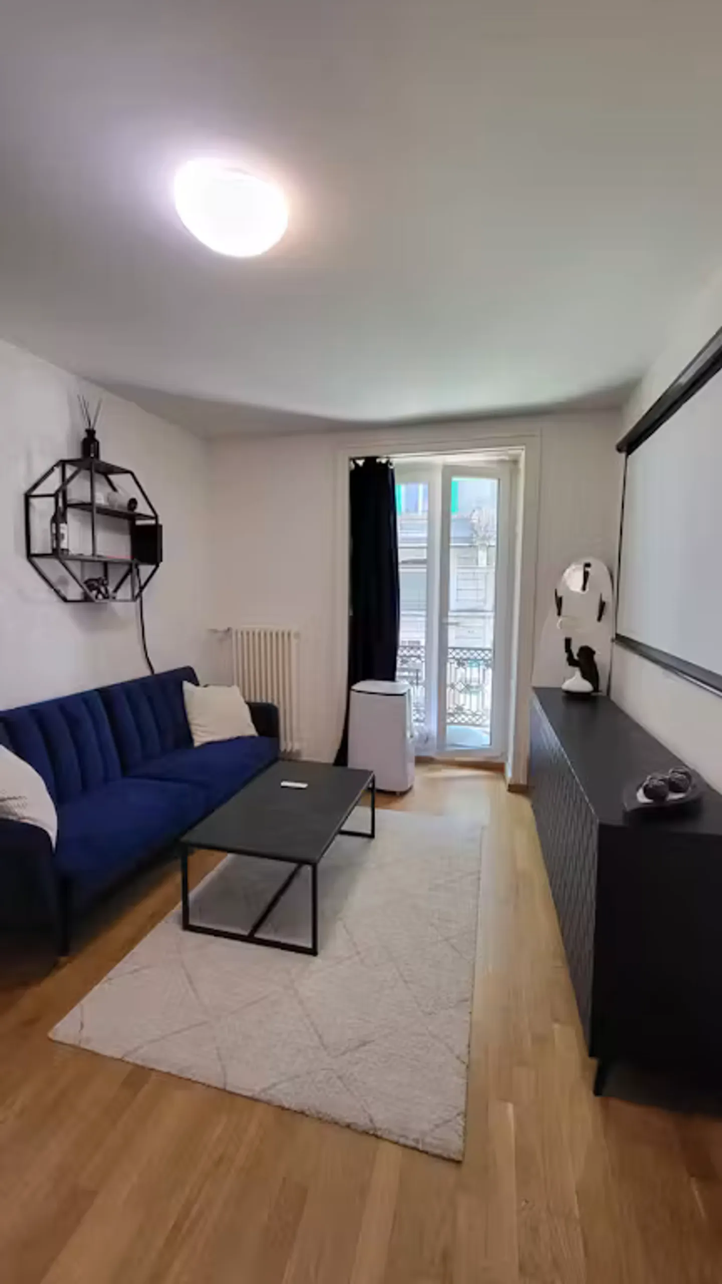 Charmante Wohnung in Zürich - Foto 1 von 8