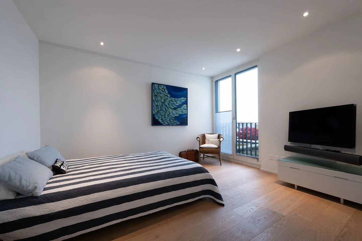 Esperienza abitativa lussuosa di 8,5 stanze con vista lago a Bottighofen TG - Foto 19 di 26