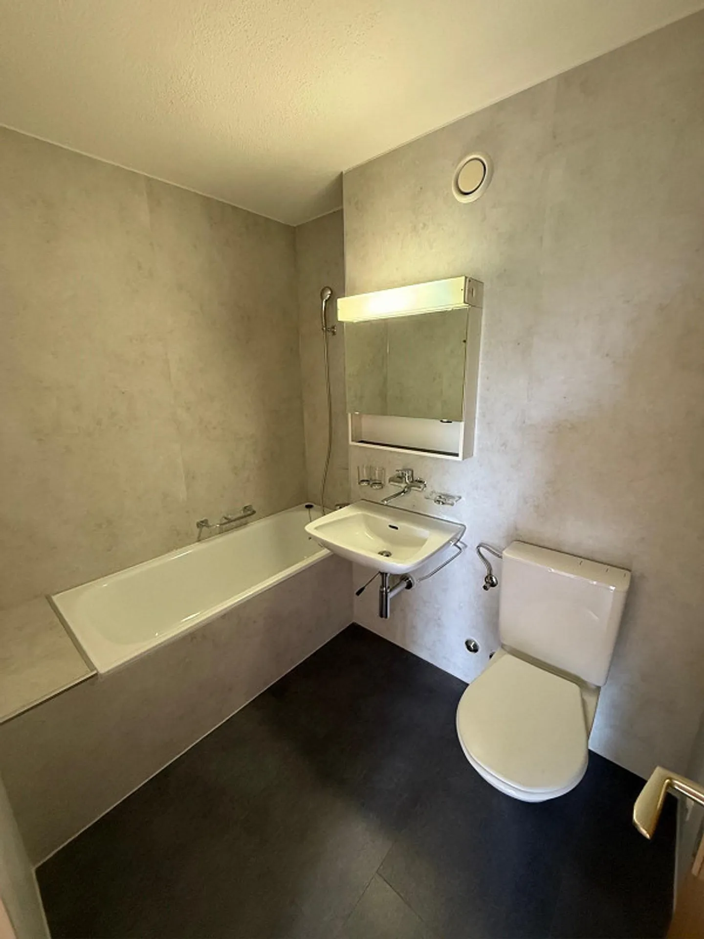 2-Zimmerwohnung in Dietlikon - Photo 2 of 10