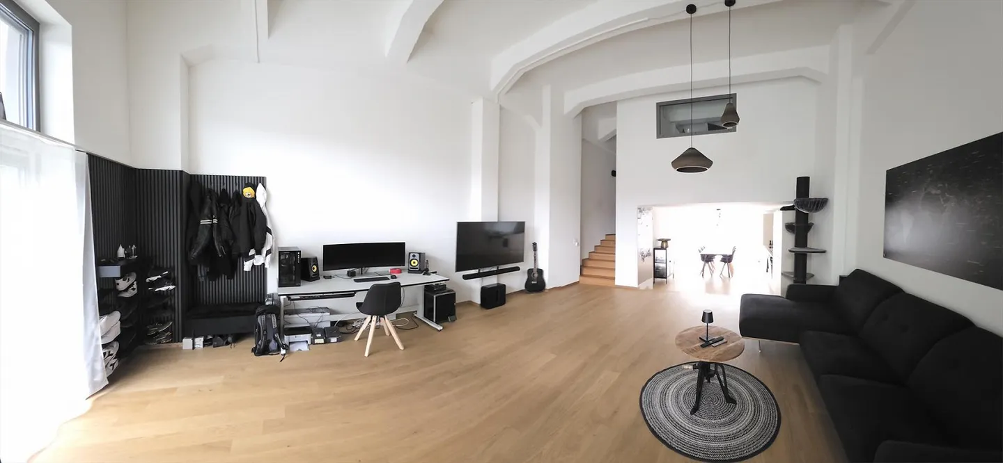 Two-storey 2.5-room loft apartment with cellar & parking space / from Dec 1 - Photo 2 of 25