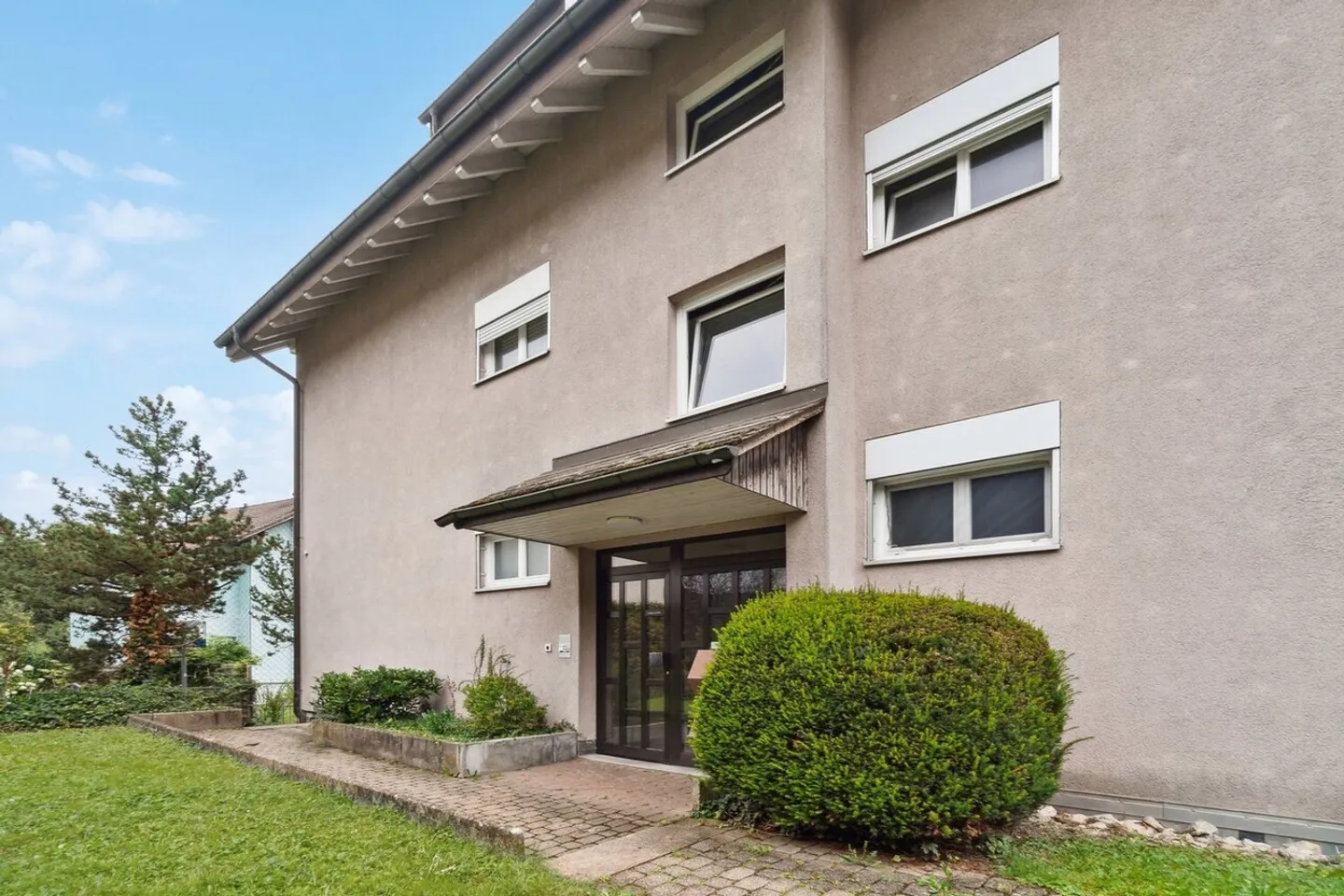 Ottimo appartamento duplex con camino - posizione ideale! - Foto 1 di 9
