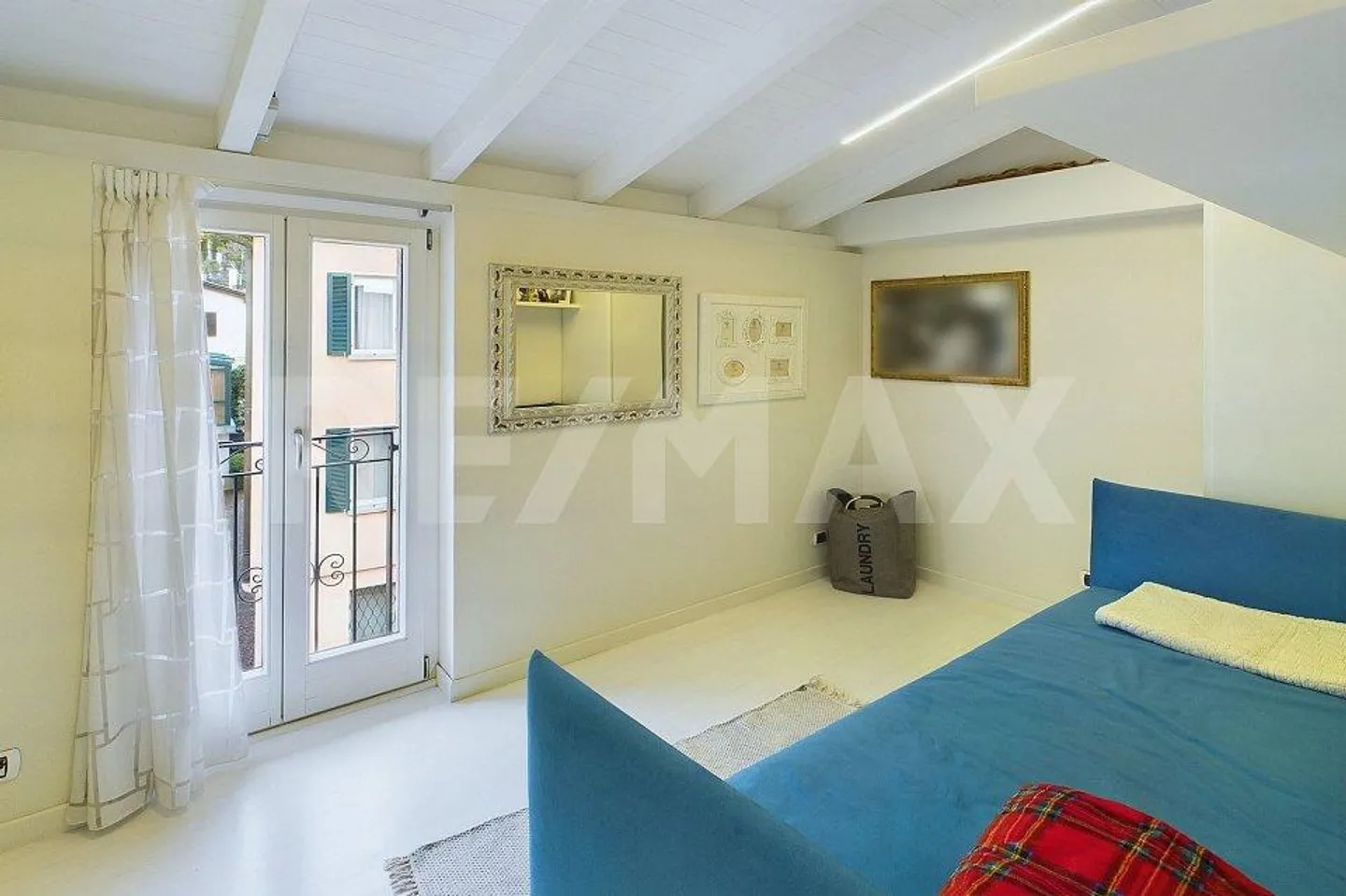 Elegante Wohnung im historischen Dorfkern von Porza - Foto 9 von 13