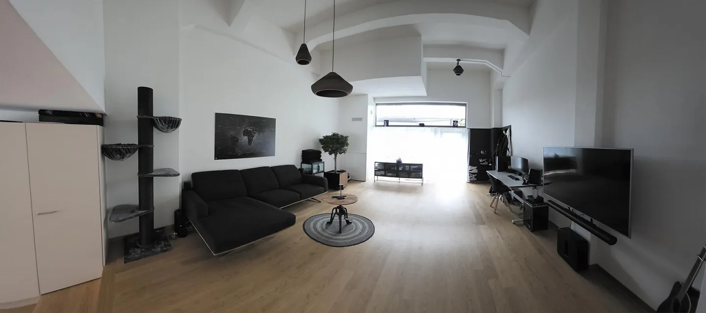 Two-storey 2.5-room loft apartment with cellar & parking space / from Dec 1 - Photo 3 of 25