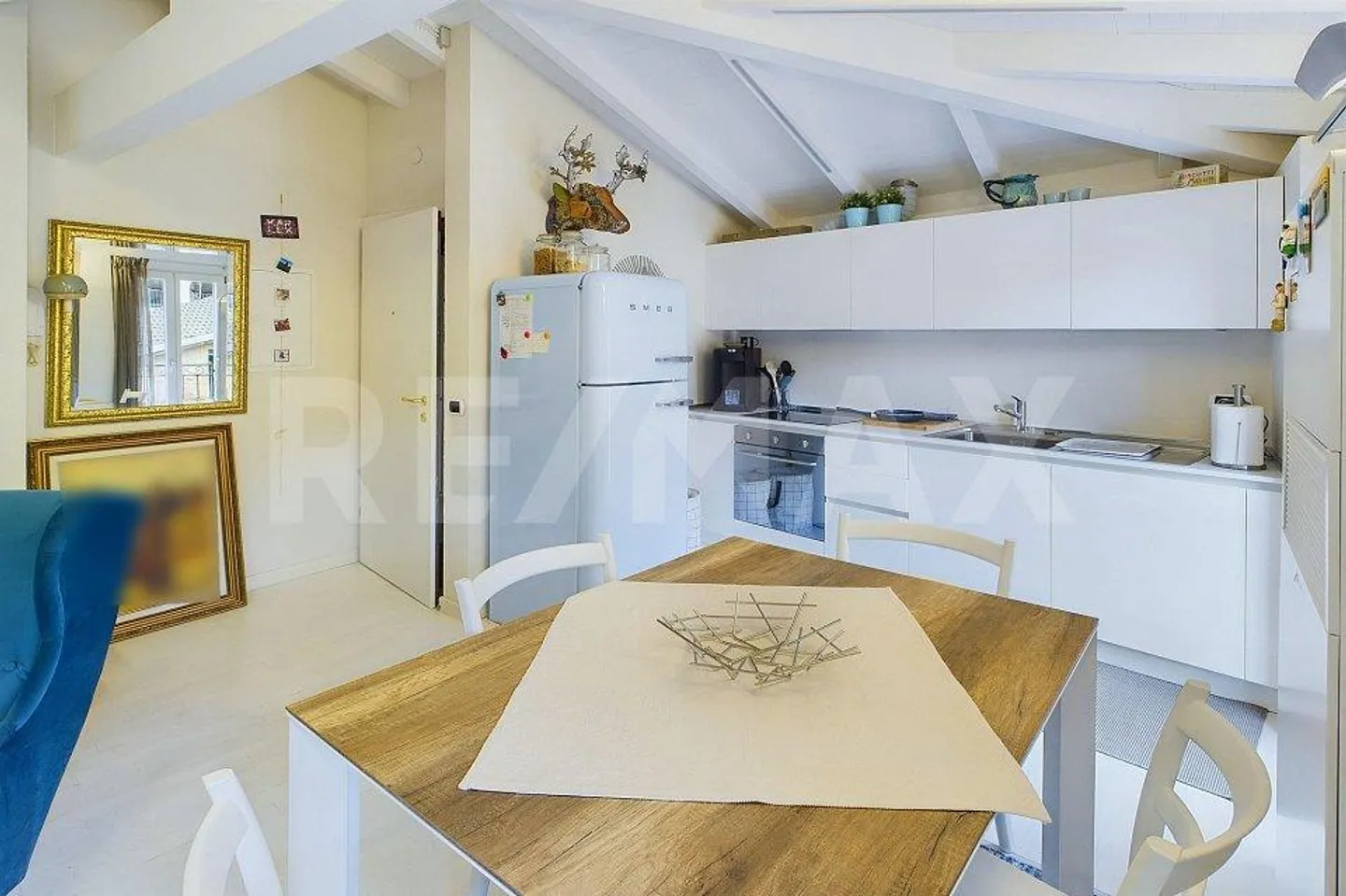 Elegante Wohnung im historischen Dorfkern von Porza - Foto 5 von 13