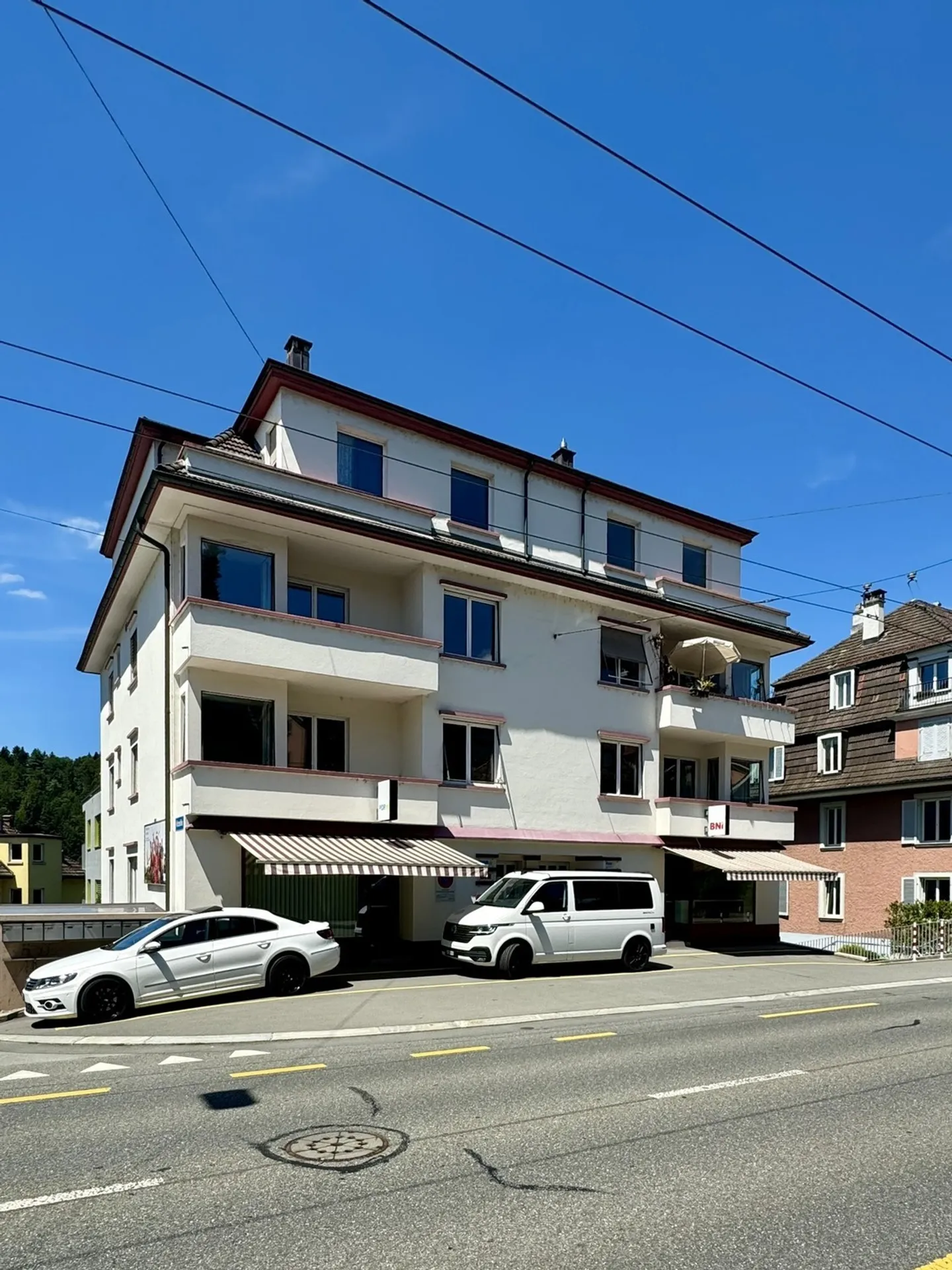 Locali commerciali in posizione centrale a Lucerna (Maihof) in affitto - Foto 1 di 10