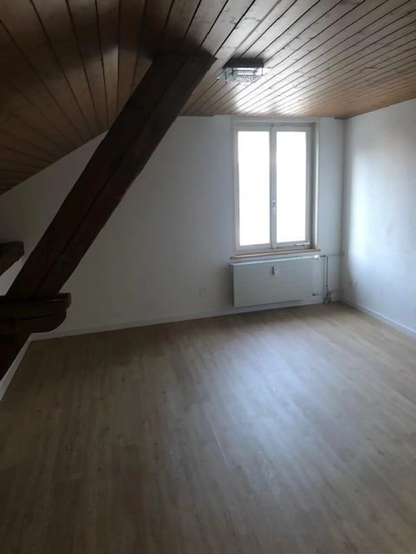 Appartement de 7,5 pièces - Photo 6 sur 9