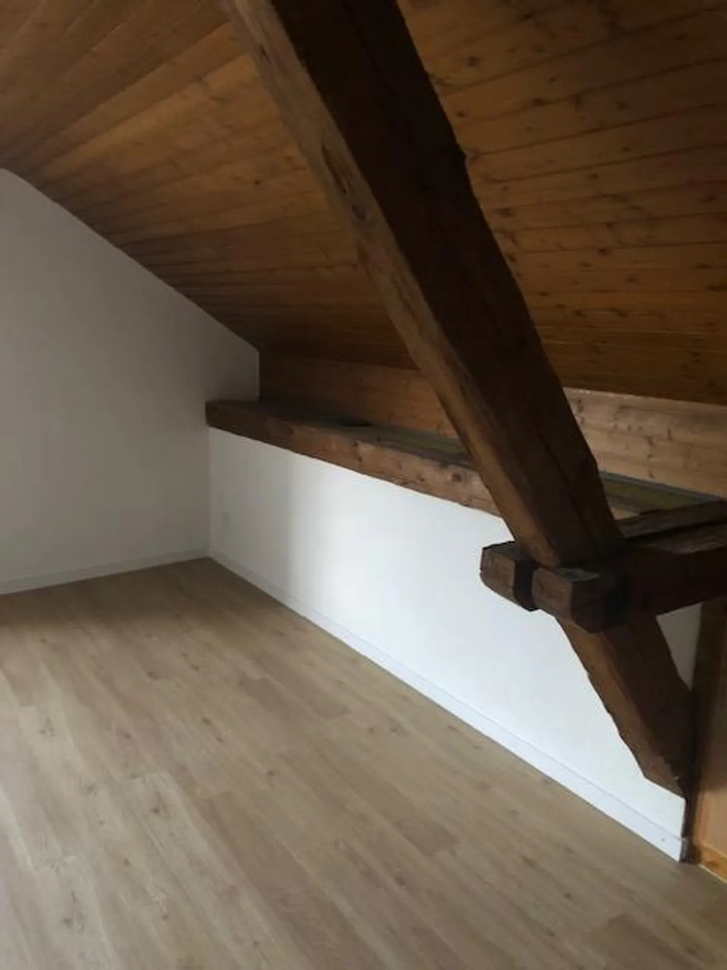 Appartement de 7,5 pièces - Photo 8 sur 9