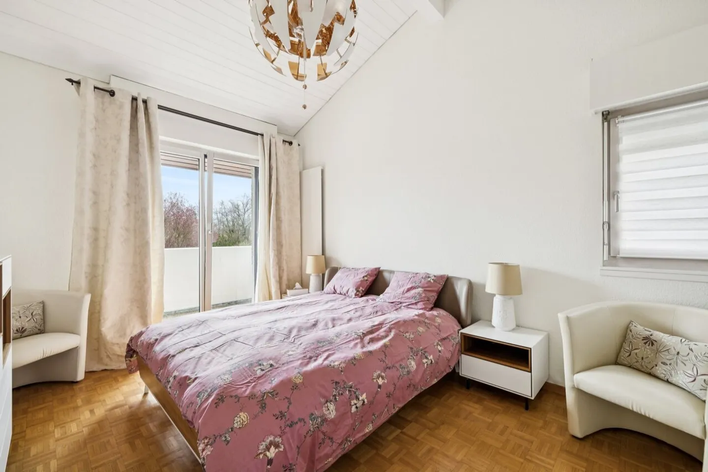 Charming Villa in Green Surroundings - Photo 10 of 15