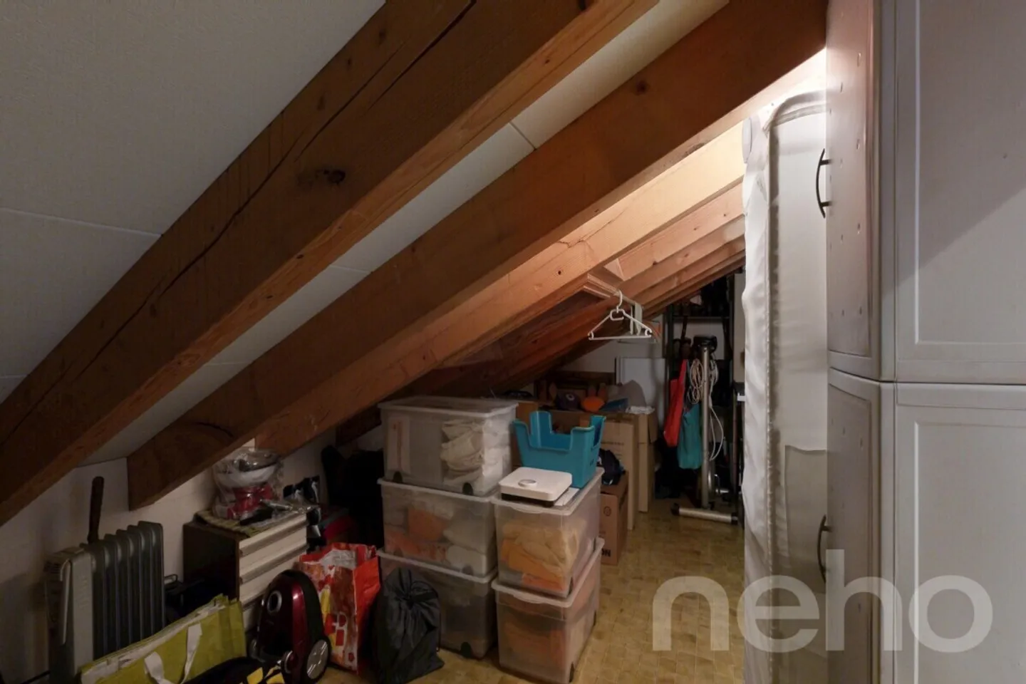 Wunderschöne 4,5-Zimmer-Wohnung mit freiem Blick in Leukerbad - Foto 9 von 12