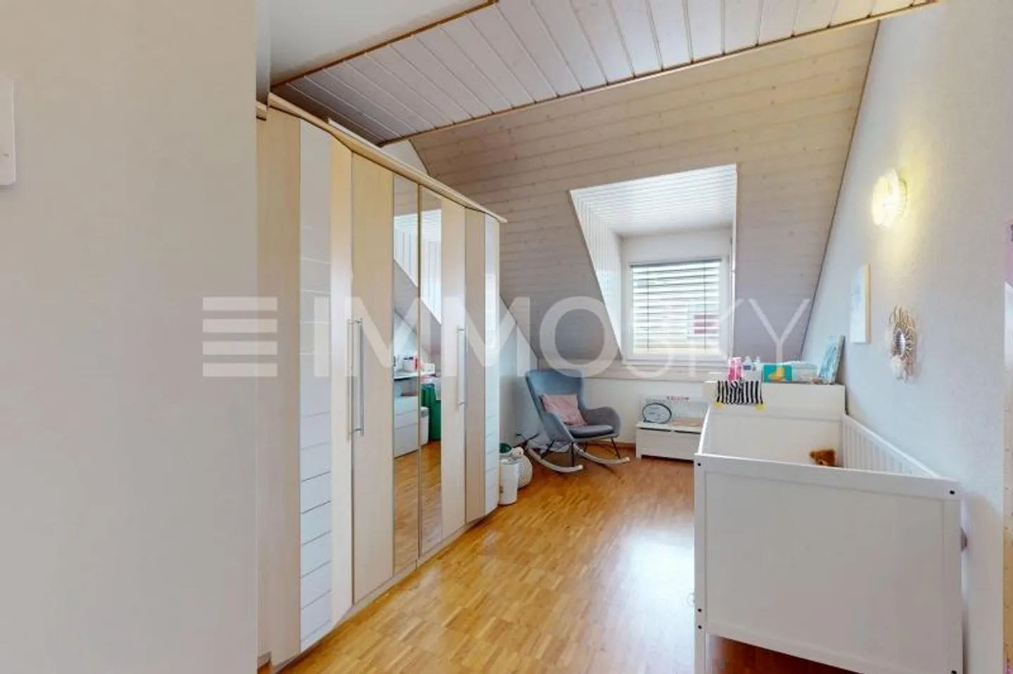 Duplex luminoso e spazioso nel cuore di Gland - 4,5 stanze - Foto 5 di 7