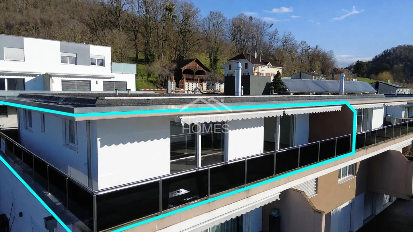 Elegantes Attik mit Stadtblick - Foto 1 von 9
