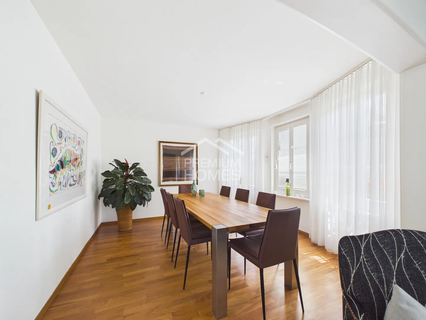 Versatile Property with Business Space - Photo 3 of 12