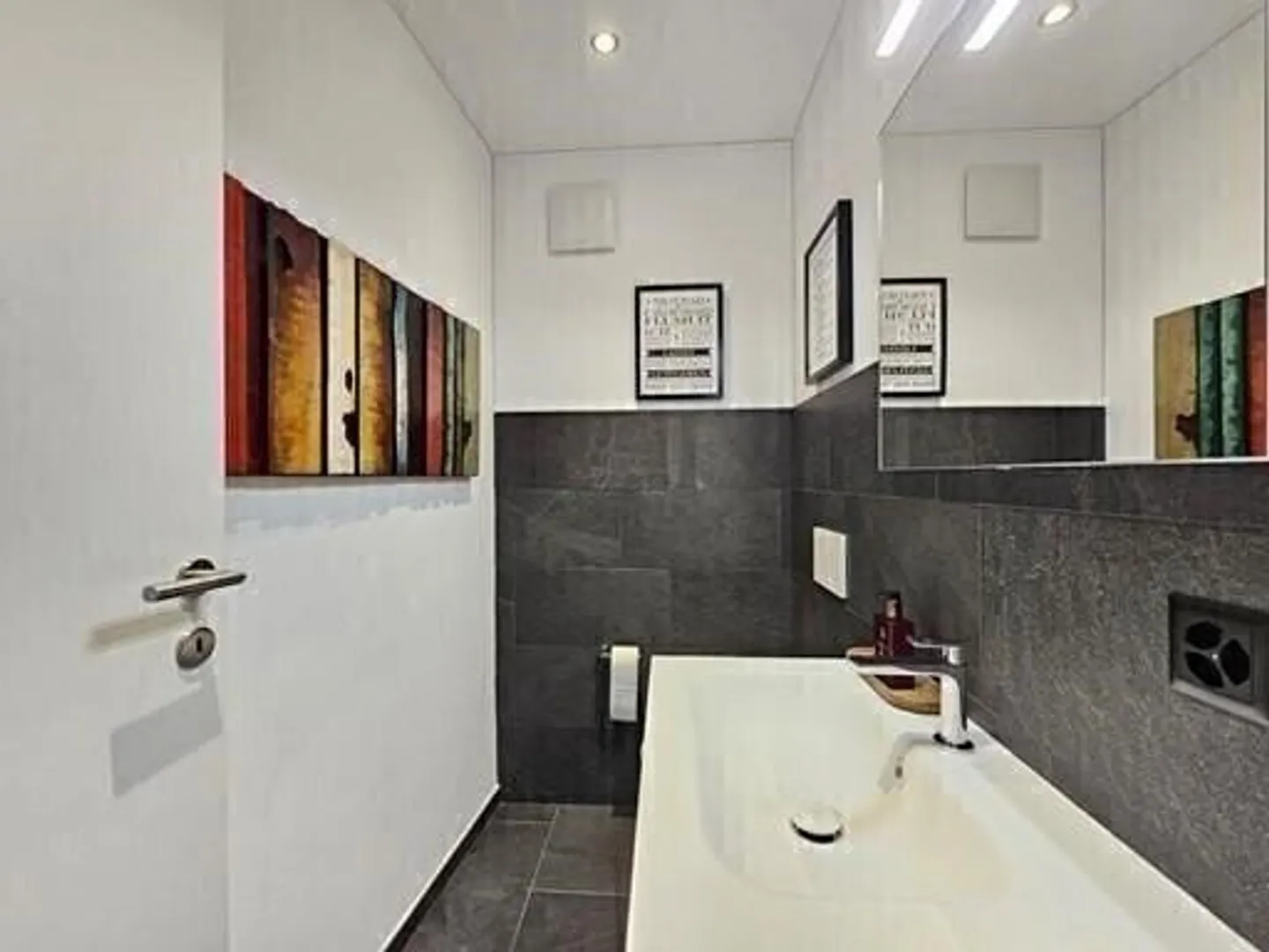 Modern B&B in Canobbio - Photo 5 of 9