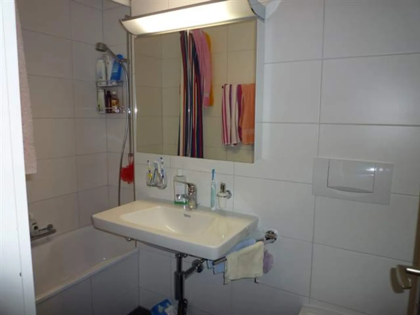 Per 1.4. oder früher, sehr schöne 4.5 Zimmer-Wohnung - Foto 3 von 8