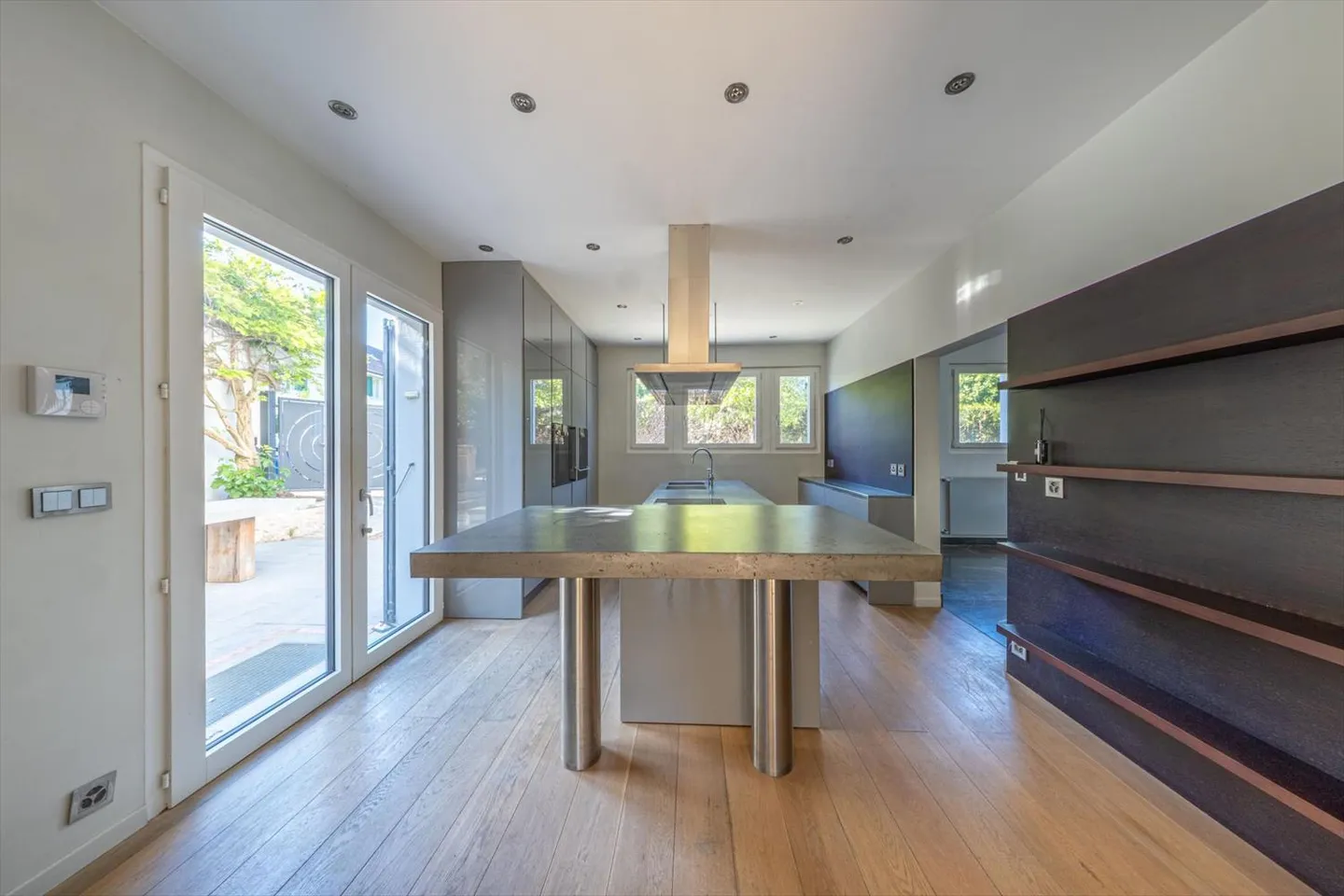 Beautiful bourgeois villa with character - Photo 6 of 13