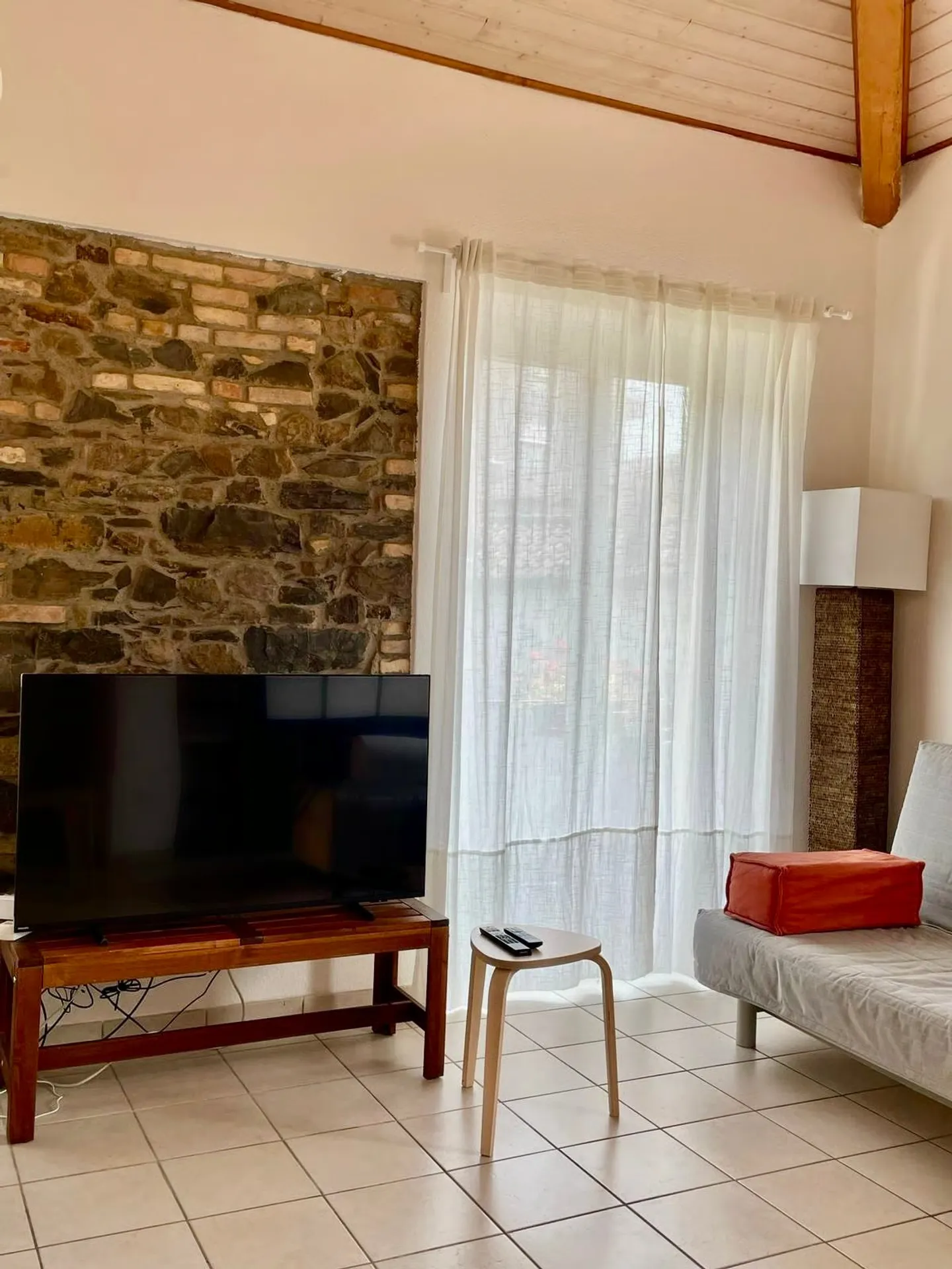 Duplex Ristrutturato a Mendrisio - Foto 5 di 7