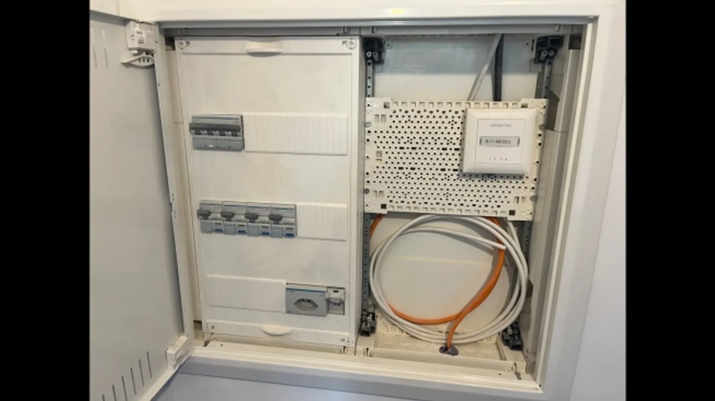 Attractive commercial space in Büsserach - modern and versatile. - Photo 11 of 12