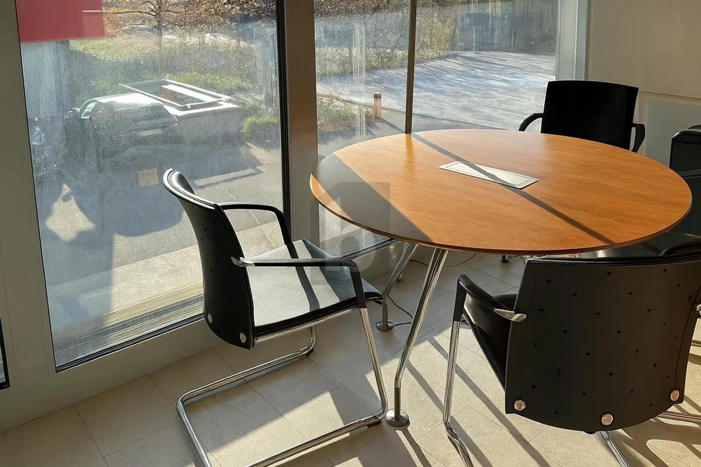 Bureau à louer - Photo 3 sur 6