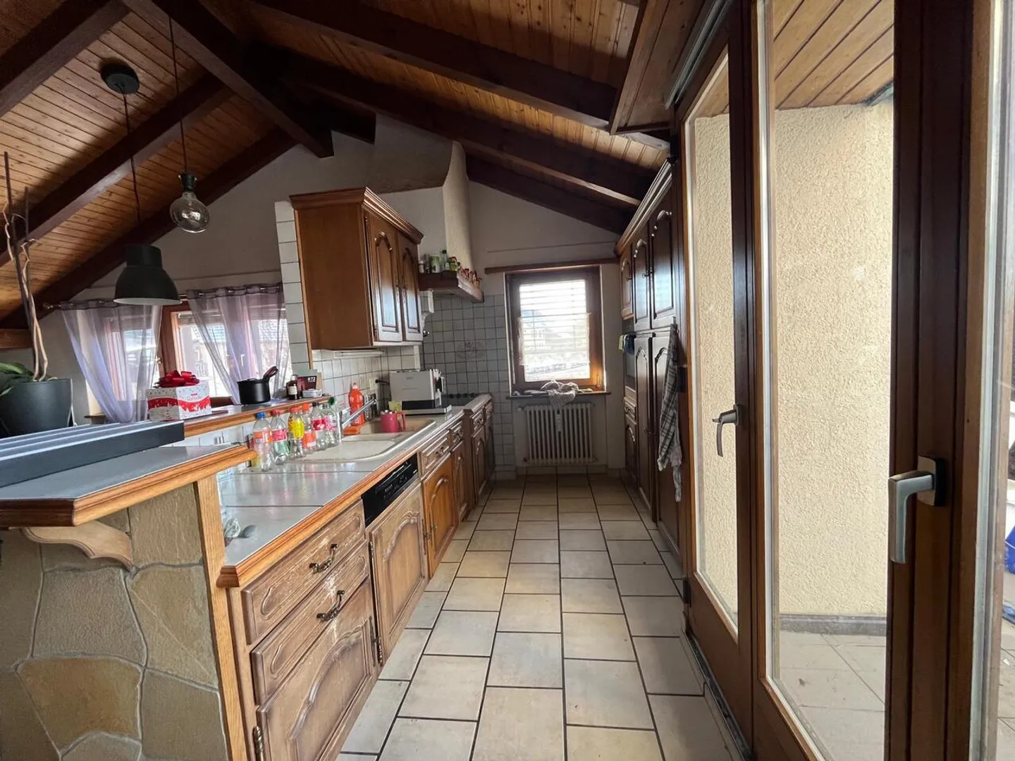 Appartamento di 4,5 locali con terrazza e vicino alla stazione - Foto 2 di 16