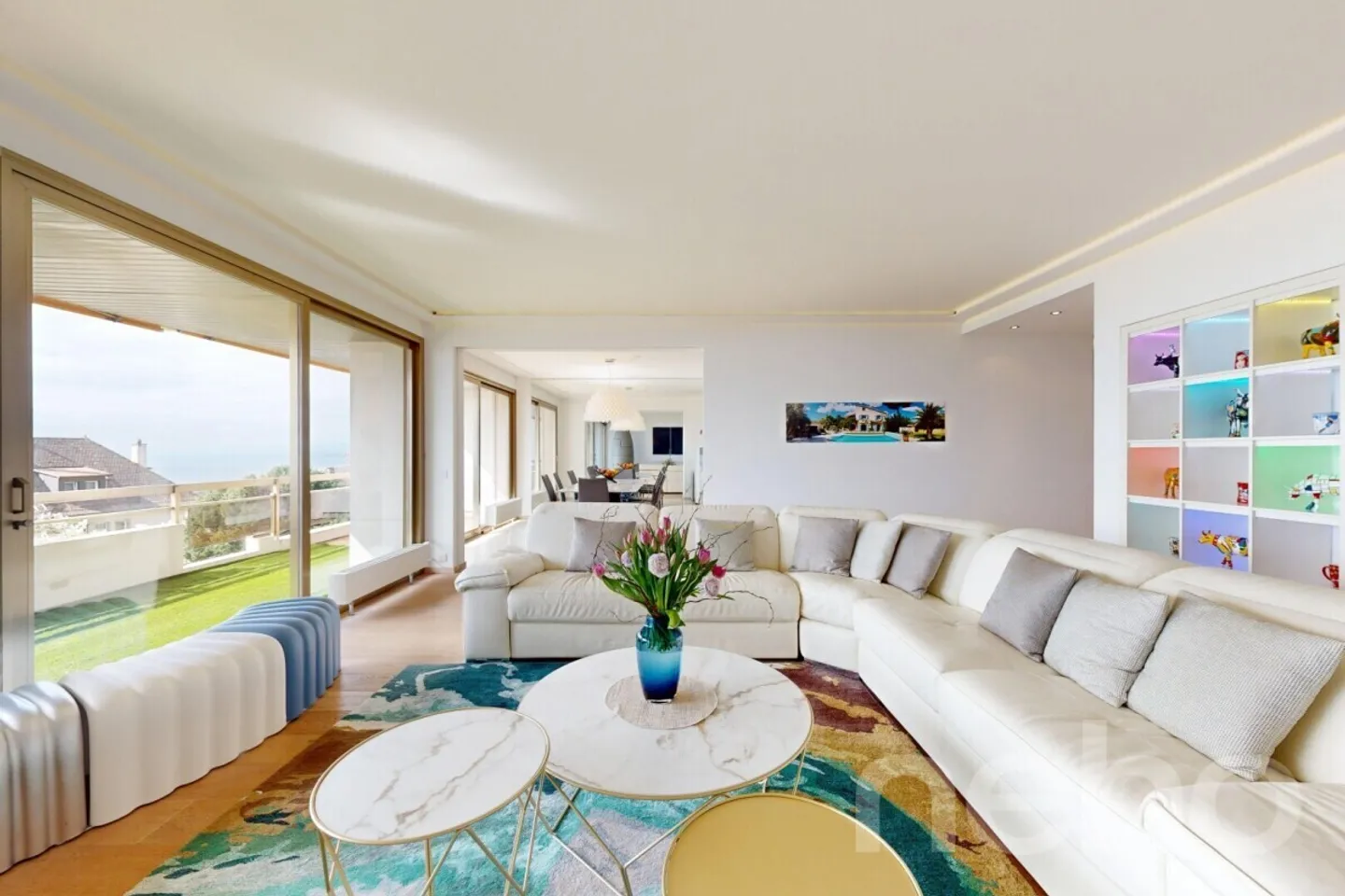 Spacious Apartment with Lake View - Photo 2 of 12